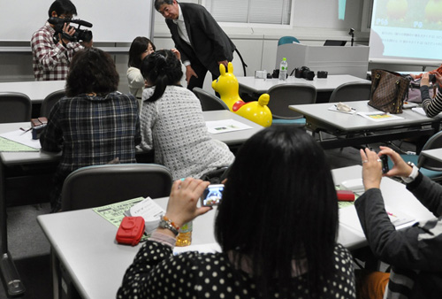 「動物写真の撮り方」一般講習会_d0102523_0171859.jpg