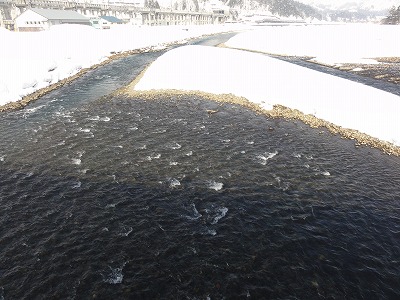 天気になるのか 青空になるのか_a0084753_13402928.jpg