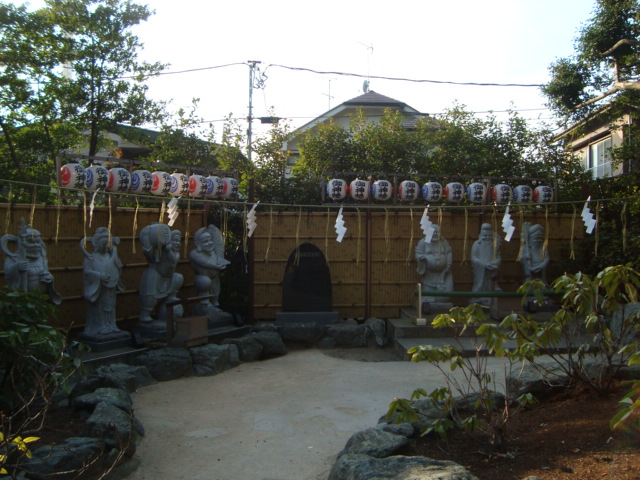 f0232060_0394546.jpg