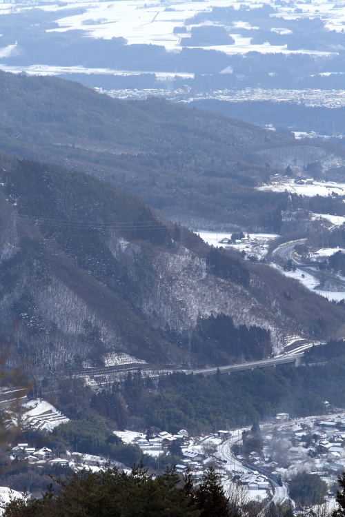 雪の山里、冬の山 - 2013年冬・上越線 - _b0190710_2327576.jpg