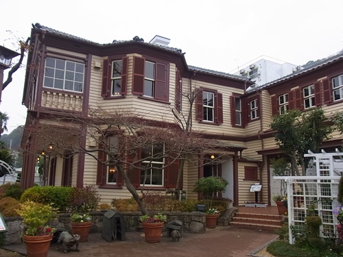 b0120541_12545939.jpg