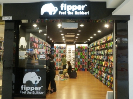 Fipper、 日本人に人気のサンダル_a0132757_18211246.jpg