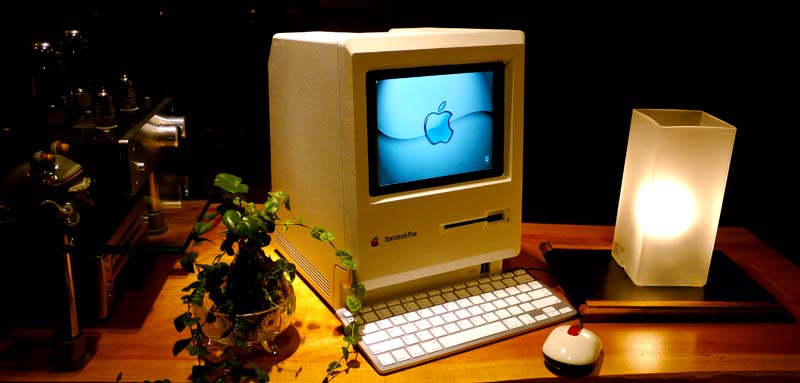 Old Macintosh Plus Remodeling : 写録造 Old Macintosh Plus Remodeling : 写録造