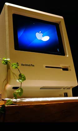 Old Macintosh Plus Remodeling : 写録造 Old Macintosh Plus Remodeling : 写録造