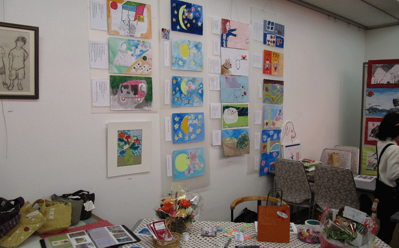 さいとう造形教室30年展 & とんとんアトリエ展 終了_e0317274_840532.gif