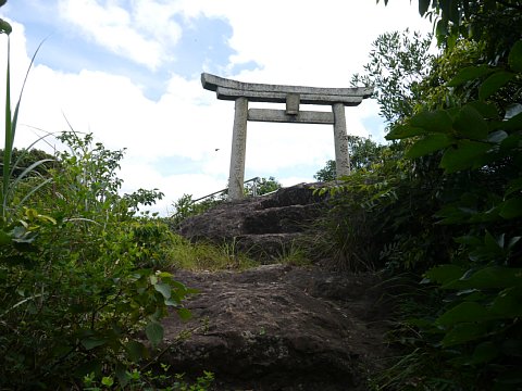 三位一体、クロス(十字架)ポイント、メッセージ降り注ぐ_f0071303_179357.jpg