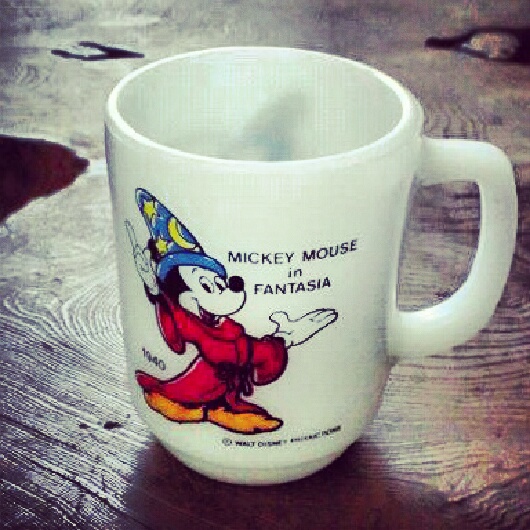 Mickey Mouse Fantasia Mug_b0126317_5234967.jpg