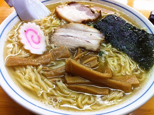 ２０１３初麺、村上市・「ちくに」中華そば_b0091423_11591367.jpg