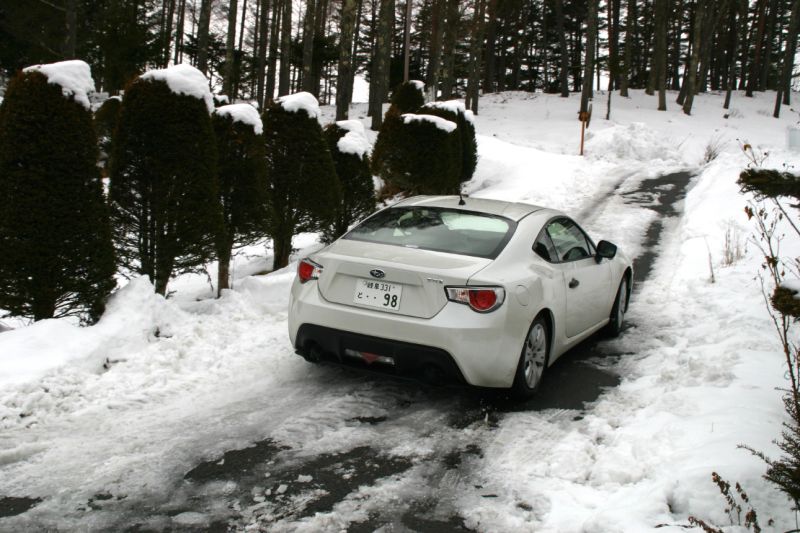 BRZで凍結路面を安全に走る。_f0076731_2112854.jpg