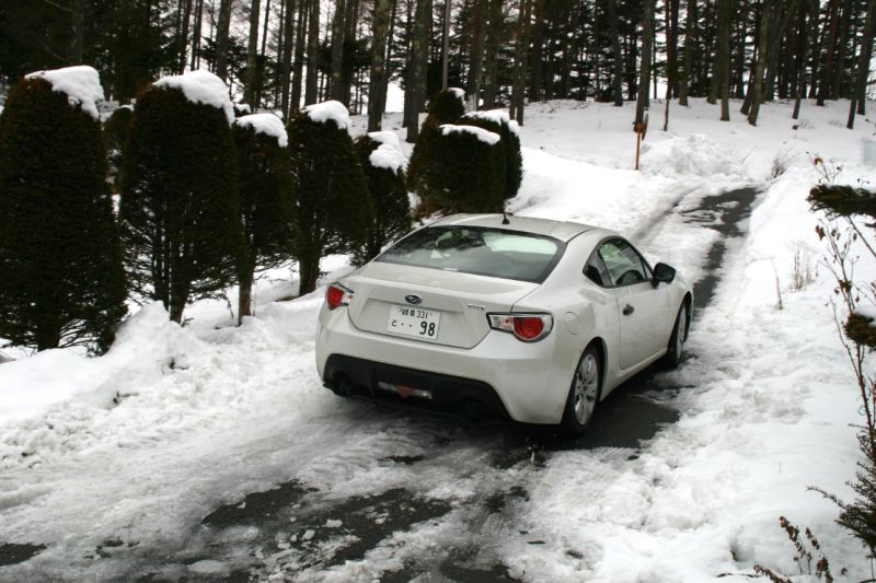 ＢＲＺで凍結路面を安全に走る。_f0076731_2112854.jpg