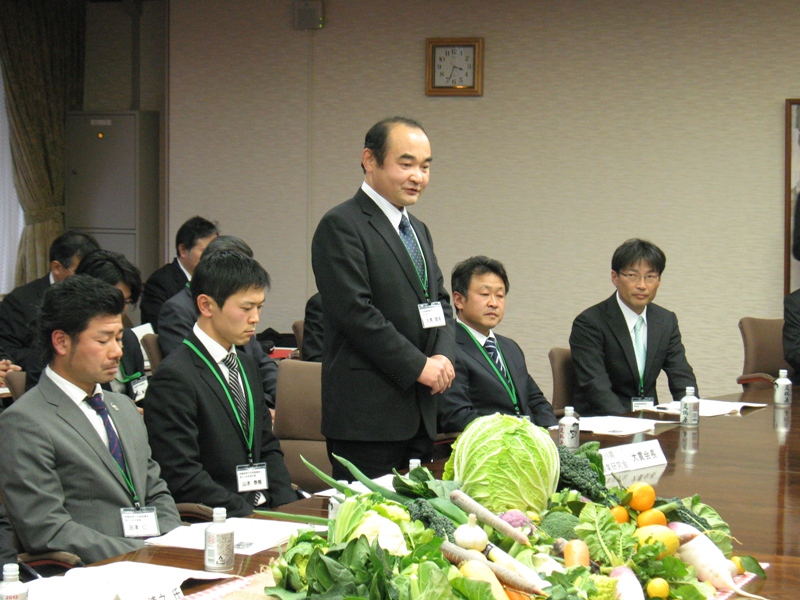 神奈川県知事との意見交換会_d0123984_210192.jpg