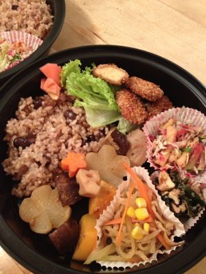 お弁当作りました❤_f0095325_1525928.jpg