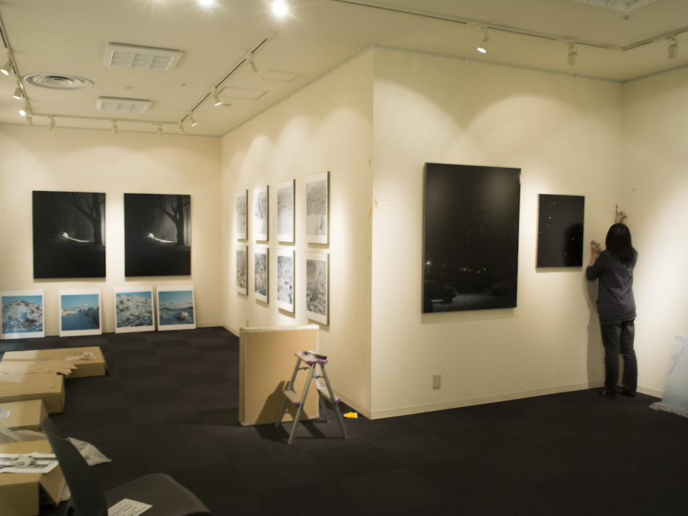 山本顕史氏の作品展「 Y U K I O T O 」 会場の様子!!_b0187229_17301589.jpg