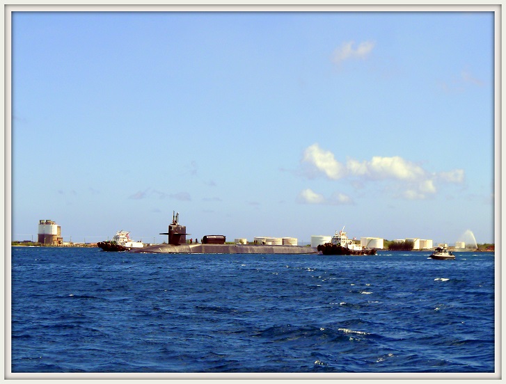 潜水艦_d0012449_22452887.jpg