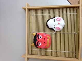 鬼とお多福と展示会の宿題と_e0136066_20353146.jpg