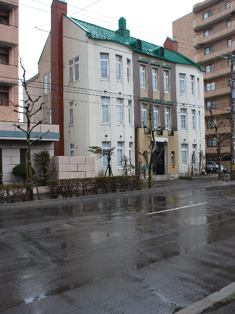 函館海産商同業組合事務所(函館の建築再見)_f0142606_1082071.jpg