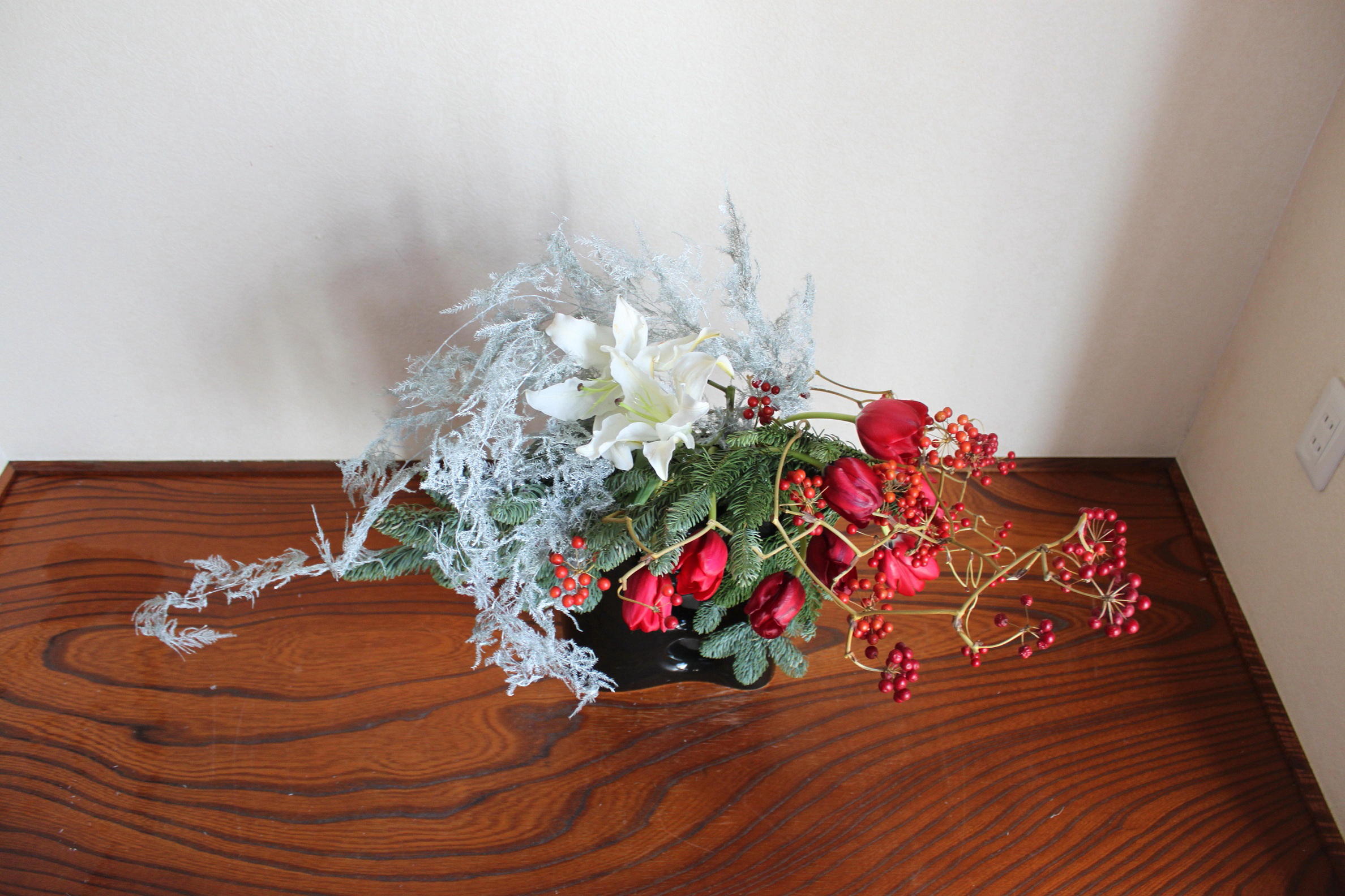 クリスマス花 花の教室 花綴り 草月流いけばな Hana Tsuzuri Flower Class Blumenkurse Ikebana Sogetsu School Schule