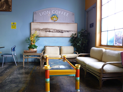 LION COFFEE CAFEで休憩@ハワイでごはん2012秋_c0152767_22554364.jpg
