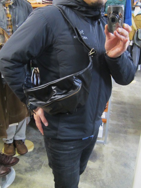 Vanson ・・・ FUNNY PACK (別注?変形??) 色・艶・形・・・良し♪♪♪_d0152280_1603668.jpg