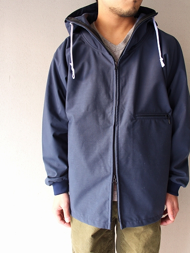 NECESSARY or UNNECESSARY （N.O.UN.）　NYLON PARKA 「CAGOULE」_b0139281_1613225.jpg