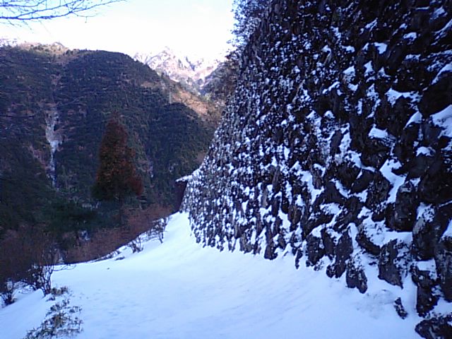 新居浜市、冬期の東洋のマチュピチュ見物道中記…２０１３・１・２５_f0231709_19584315.jpg