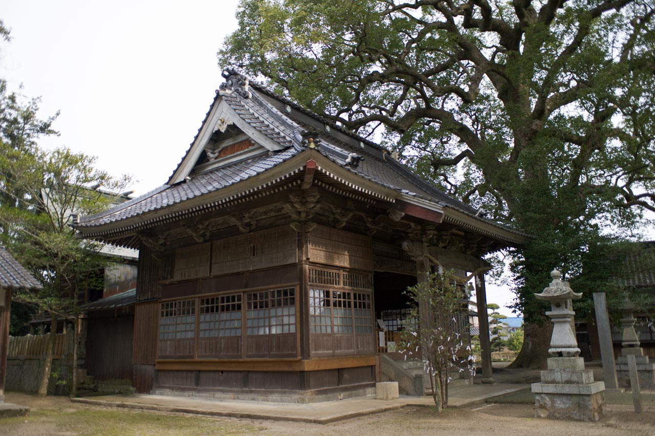 生立八幡神社　福岡県京都郡みやこ町犀川生立_b0023047_5374451.jpg