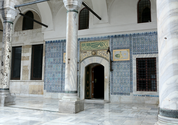 トルコ旅行 イスタンブール トプカプ宮殿_e0154202_2352414.jpg