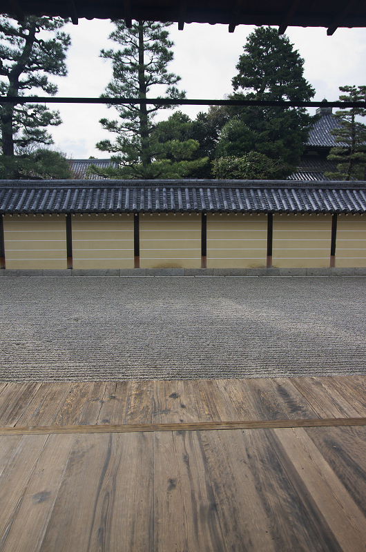 妙心寺塔頭・東海庵のお庭（白露地の庭・東海一連の庭編）_f0155048_13175172.jpg