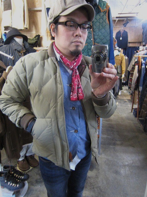 着実・堅実の SANDERS ・・・ CHUKKA Boots が新入荷です~★☆★_d0152280_0134349.jpg