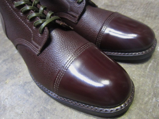 着実・堅実の SANDERS ･･･ CHUKKA Boots が新入荷です～★☆★_d0152280_017307.jpg