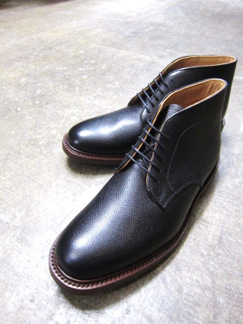 着実・堅実の SANDERS ・・・ CHUKKA Boots が新入荷です~★☆★_d0152280_0983.jpg