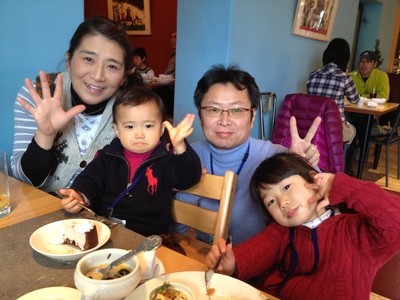 先輩カップルinランチバイキング!_e0120789_18362084.jpg