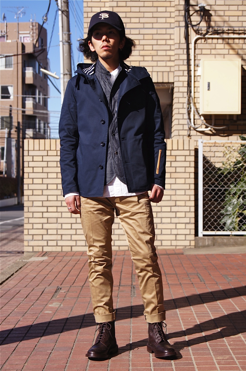 SOPHNET. HOODED SHORT BLOUSON