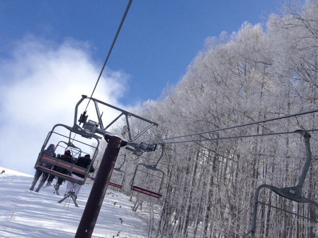 １３年１月２７日　菅平スキー＆雪遊び旅行２日目♪_c0117831_20543444.jpg