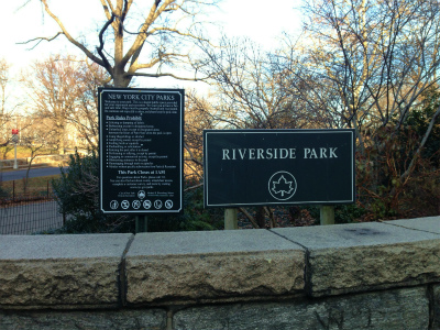 Riverside Park_c0089360_22474675.jpg