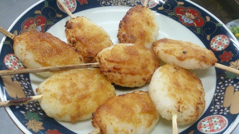 今日のまかないは塩麹鍋と五平餅もどき?_d0182179_1405789.jpg