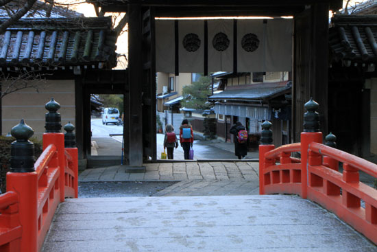 今宮神社 雪化粧_e0048413_21182381.jpg