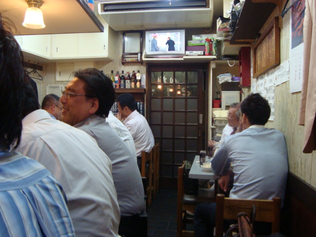 大門「とんかつ・酒処 穂久斗」へ行く。_f0232060_17494169.jpg