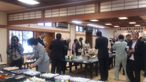 どぶろくスイーツ発表会やりましたよ。_d0182179_18515234.jpg