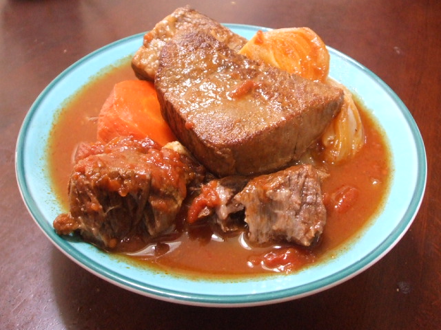 牛肉の赤ワイン煮_f0019498_19553171.jpg