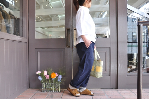 春の日差しに・・・yarmo_e0127399_1951415.jpg