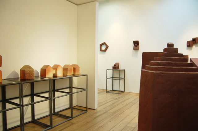 土曜日スタート 笹山忠保展_a0071956_17462379.jpg