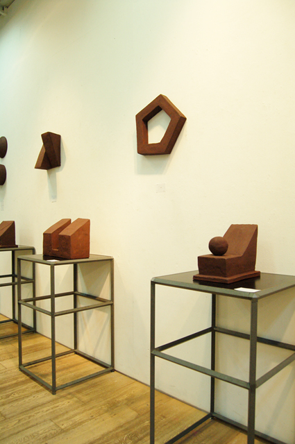 土曜日スタート 笹山忠保展_a0071956_17472266.jpg
