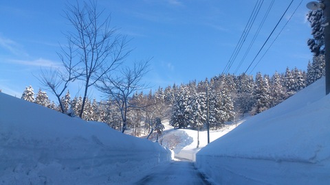 深山荘の近くに父の生家があります。_d0182179_17273153.jpg