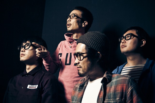 2013.2.24(日)21:00~磯部正文/平林一哉(HUSKING BEE) インストアアコースティックライブ&サイン会決定!_a0087389_18425725.jpg
