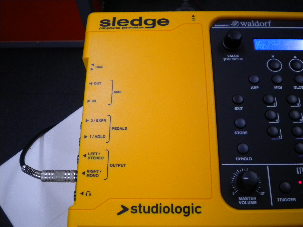 studiologic sledge試奏記_a0060052_13482277.jpg