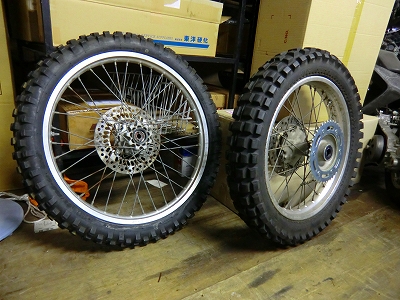 XR250 お山突入準備!_e0114857_19112340.jpg