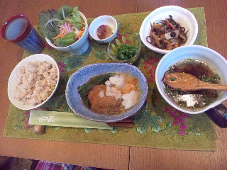 e0221866_0222883.jpg