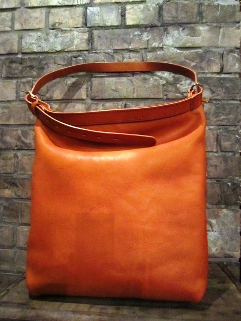 SLOW \"bono (Wrap Shoulder Bag)\" ご紹介_f0191324_9584117.jpg