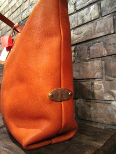 SLOW \"bono (Wrap Shoulder Bag)\" ご紹介_f0191324_9585512.jpg